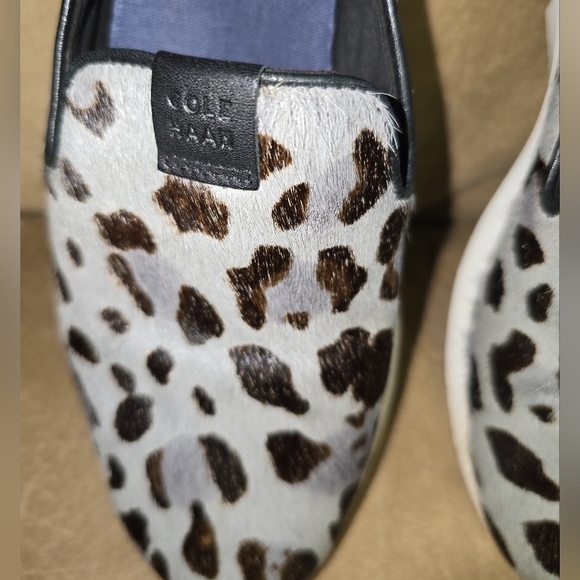 Cole Hann Grand OS Animal Print Calf Hair Slip-on Loafers Size 6B - Picture 3 of 8